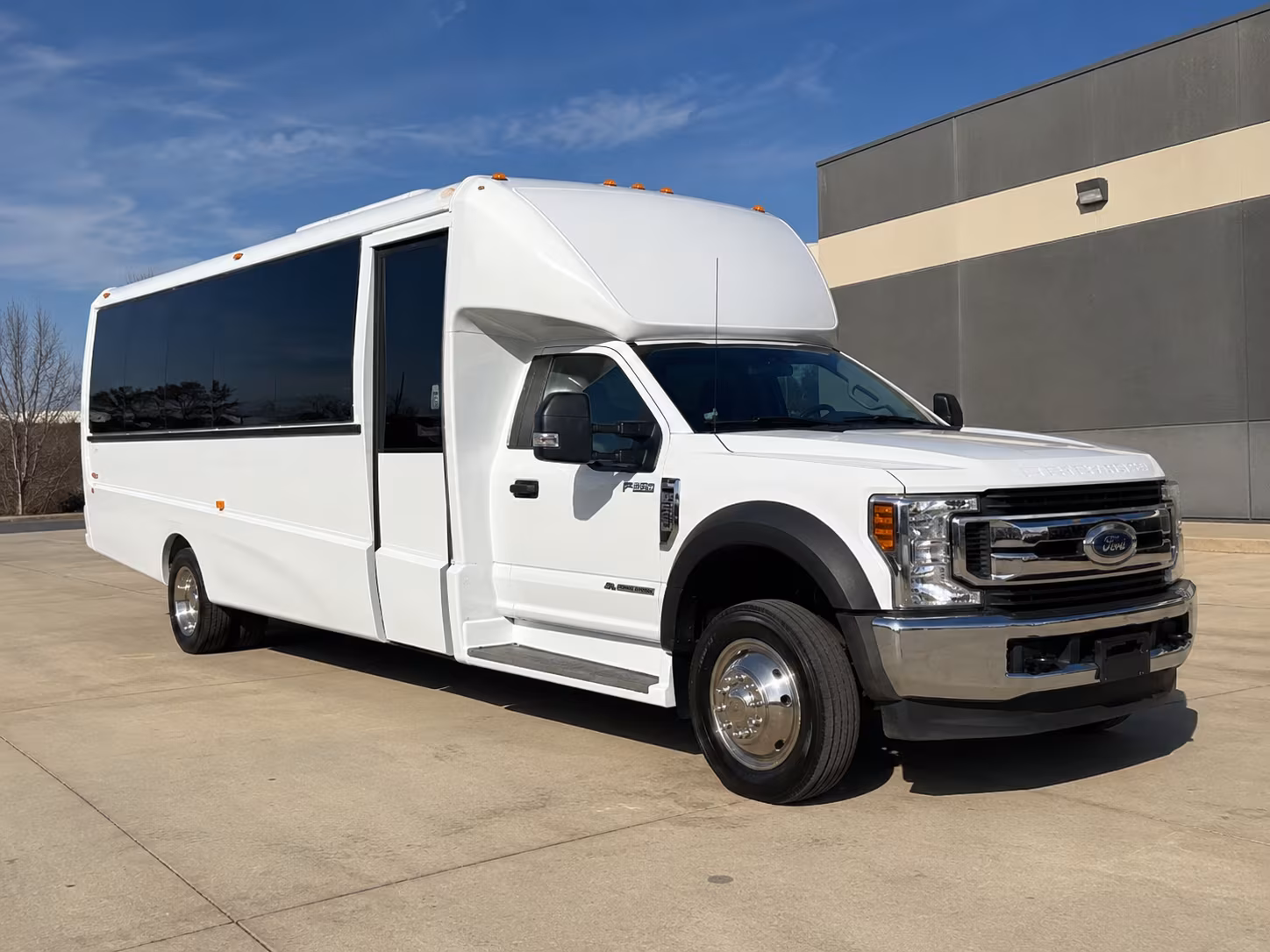 oakland find the right ride with prom bus rentals in oakland