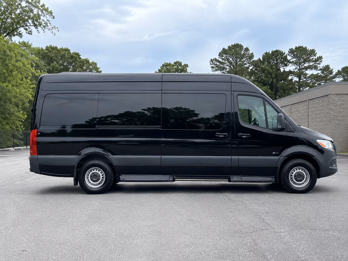 redwood city plan transportation for your redwood city sports team or fan group